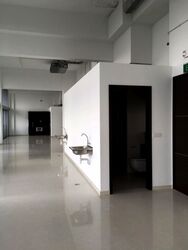 Eon Shenton (D2), Office #395813371